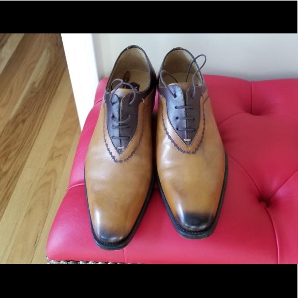 Dress shoes